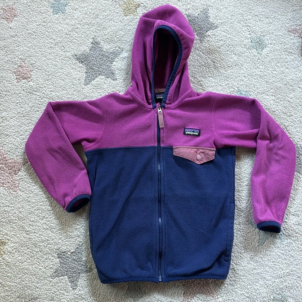 Patagonia kids fleece, size 5T